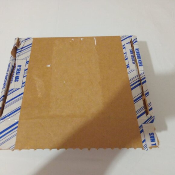 2 Louis Vuitton Boxes and Bows - Picture 8 of 9